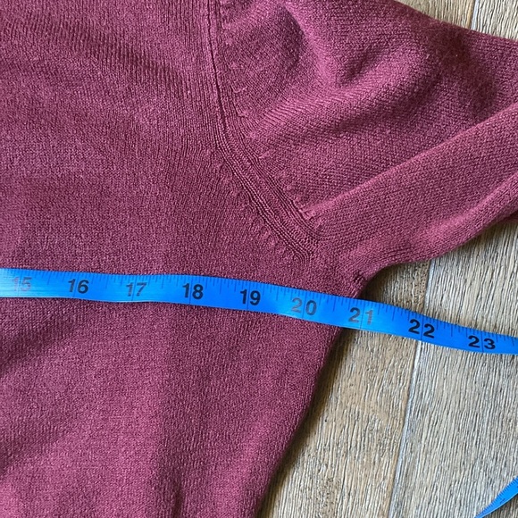 Vintage New York & Company Burgundy Button Down Sweater, Size XL - Picture 5 of 6